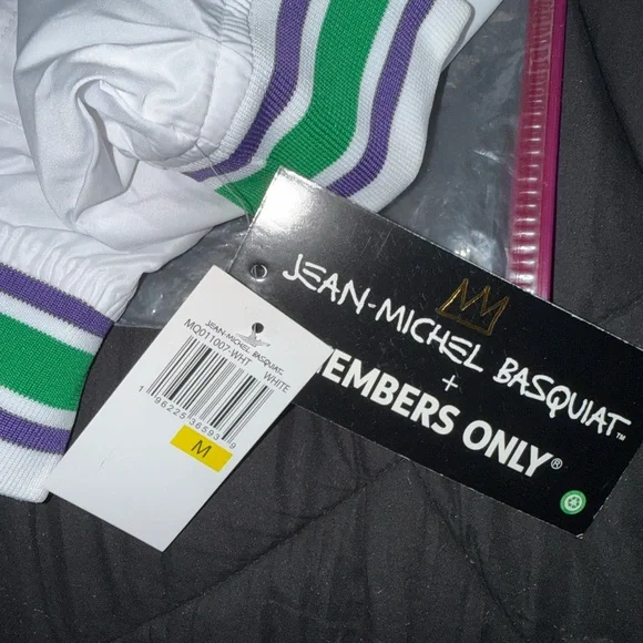 Jean-Michel Basquiat x Members Only white bomber jacket Size M - Picture 6 of 6